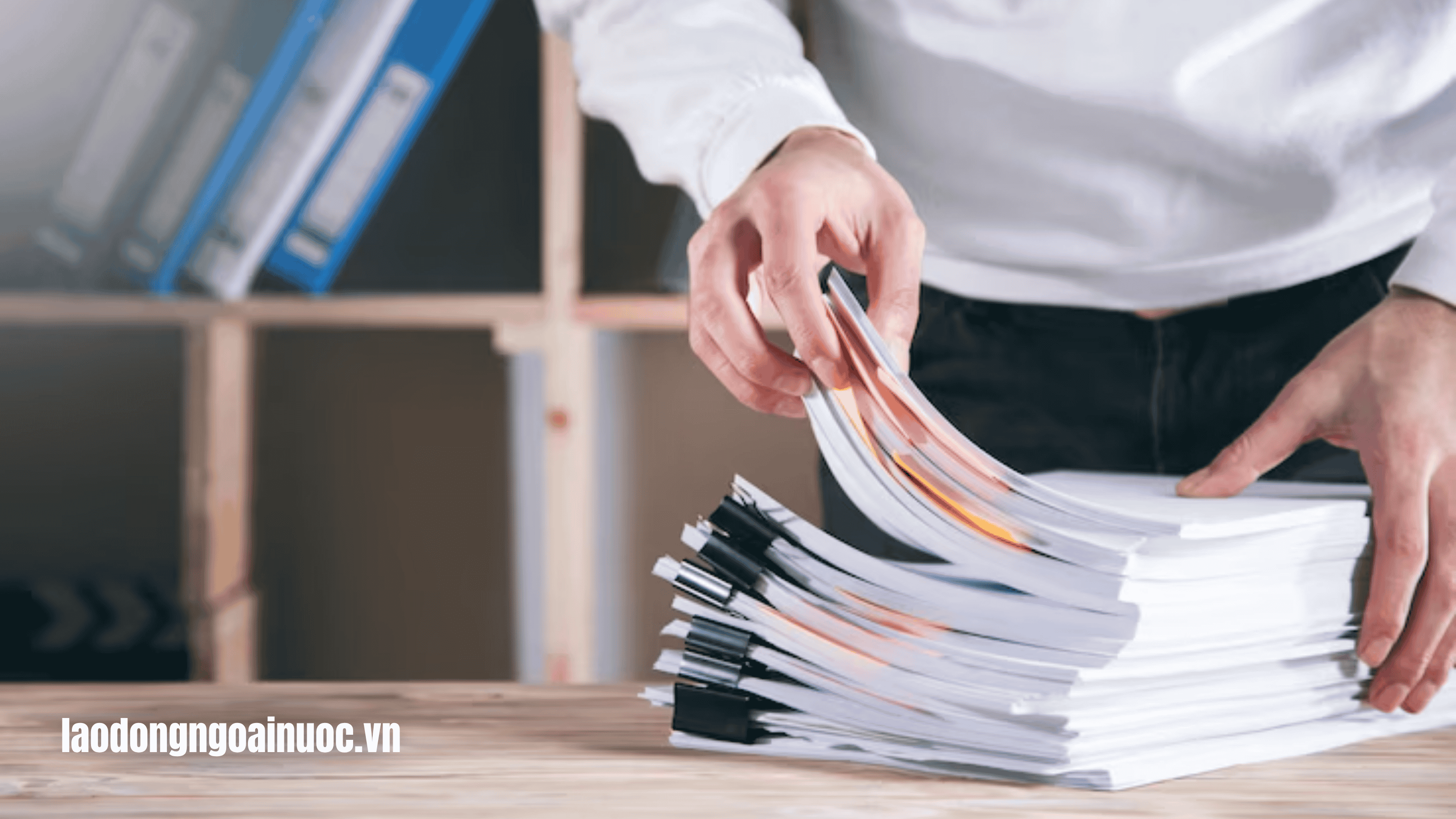 Các loại giấy tờ cá nhân cần chuẩn bị tại Việt Nam